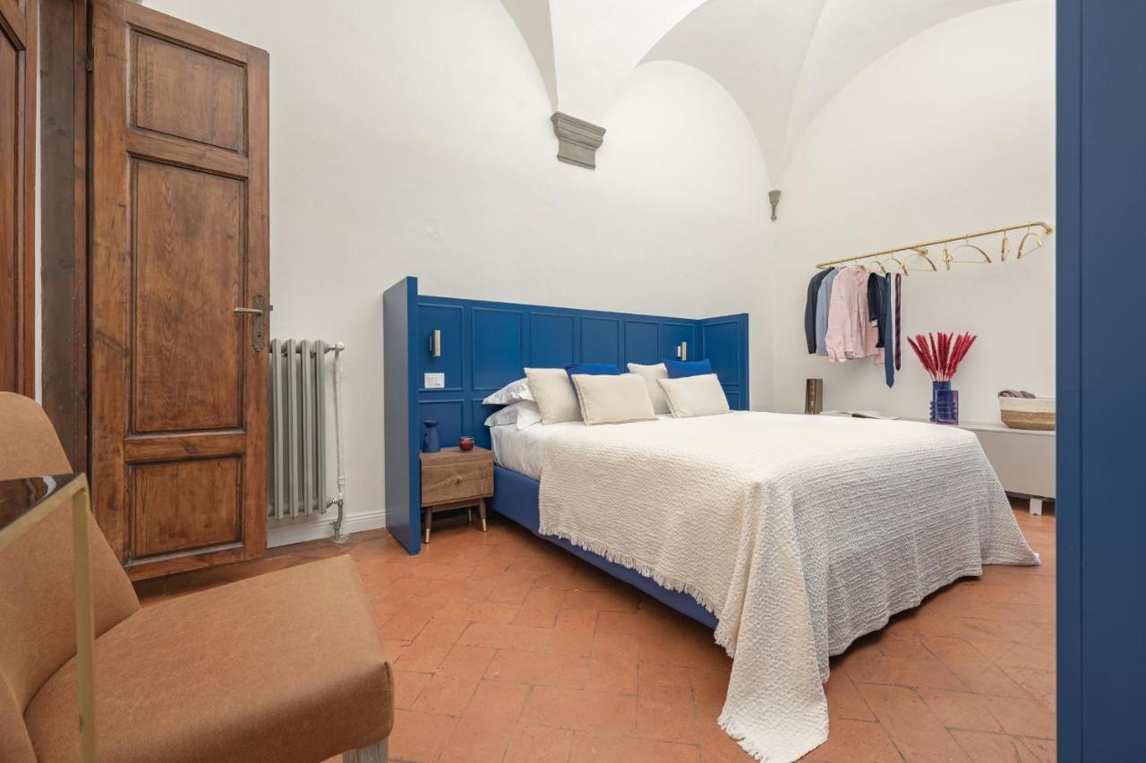 Vittoria * Firenze